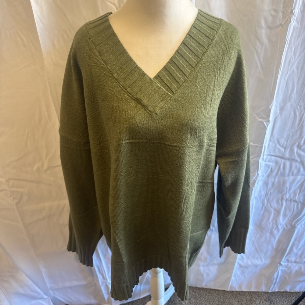 Women’s army green v-neck sweater